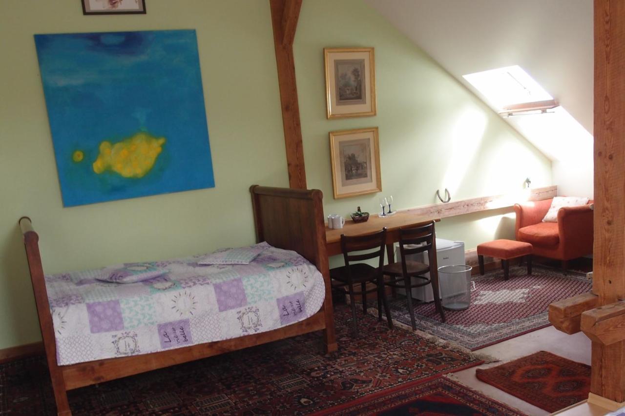 Křivoklát Orli Hnizdo At Chateau Novak מראה חיצוני תמונה