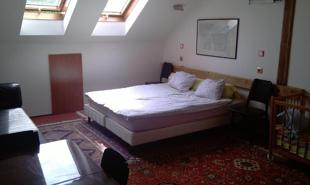 Křivoklát Orli Hnizdo At Chateau Novak חדר תמונה