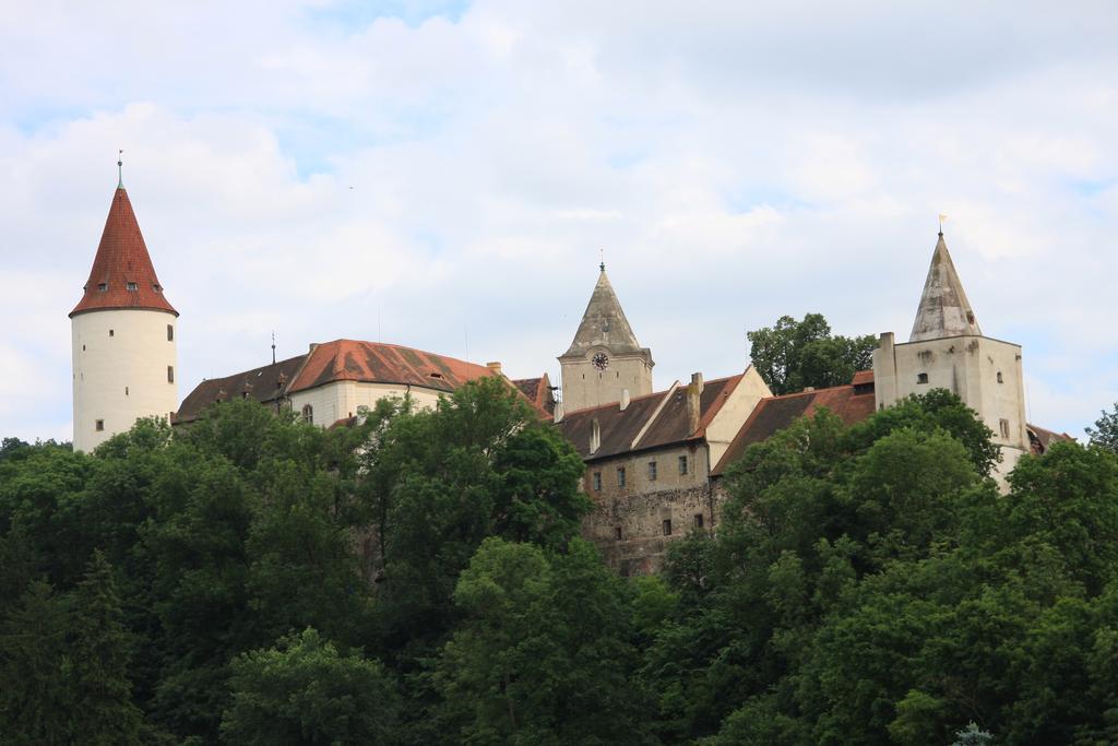 Křivoklát Orli Hnizdo At Chateau Novak מראה חיצוני תמונה